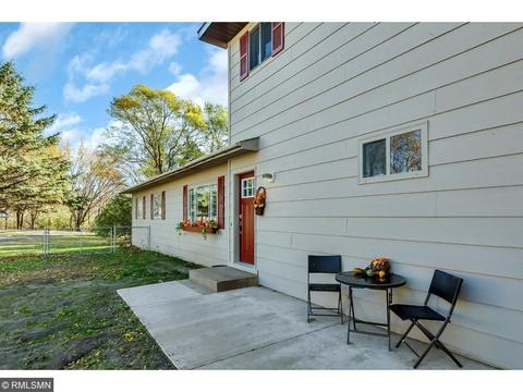 300 7th Ave S, Cold Spring, MN 56320 photo 4