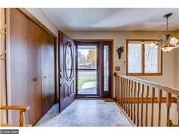 1124 Del Ln, Faribault, MN 55021 photo 7
