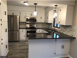 7322 Quantico Ln N, Maple Grove, MN 55311 photo 2