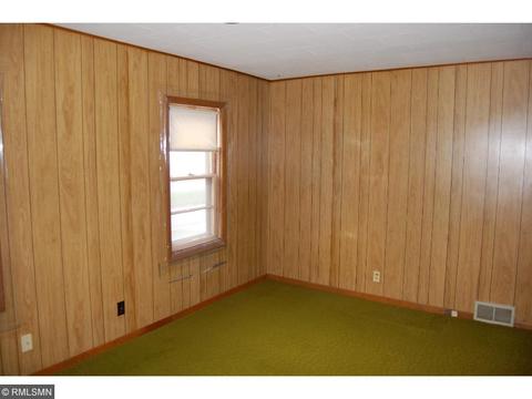 1728 Grant St NW, Faribault, MN 55021 photo 9
