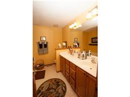 2105 14th St NE, Faribault, MN 55021 photo 10