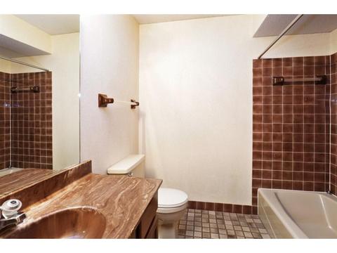 3804 Heather Dr, Eagan, MN 55122 photo 9