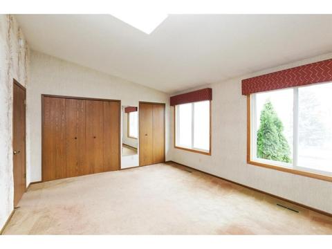 3804 Heather Dr, Eagan, MN 55122 photo 7