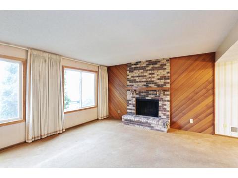 3804 Heather Dr, Eagan, MN 55122 photo 3