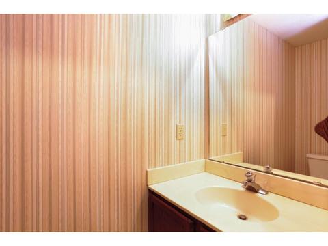 3804 Heather Dr, Eagan, MN 55122 photo 10