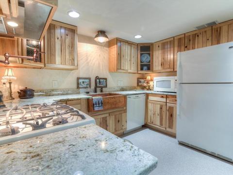 190 County Road 92 N, Maple Plain, MN 55359 photo 7
