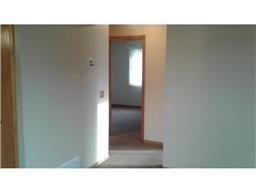 8532 S Pond Trl, Champlin, MN 55316 photo 5