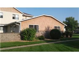8532 S Pond Trl, Champlin, MN 55316 photo 1