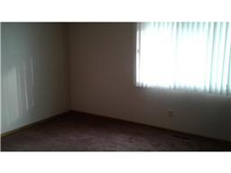 8532 S Pond Trl, Champlin, MN 55316 photo 6