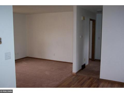 2903 12th St N, Saint Cloud, MN 56303 photo 7