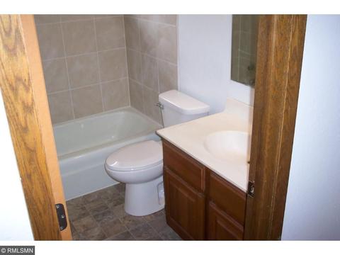 2903 12th St N, Saint Cloud, MN 56303 photo 5