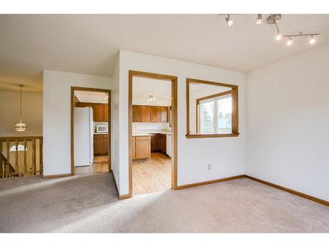 4341 Stirrup St, Eagan, MN 55123 photo 4