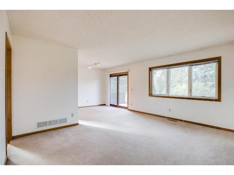 4341 Stirrup St, Eagan, MN 55123 photo 3