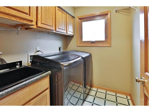 9442 White Oaks Trl, Champlin, MN 55316 photo 10