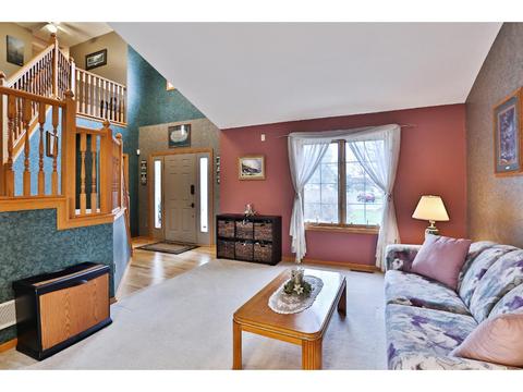 9442 White Oaks Trl, Champlin, MN 55316 photo 7