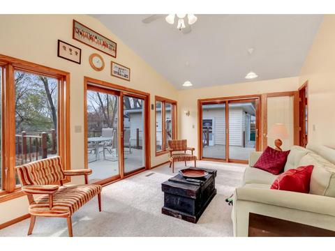 211 E 94th St, Bloomington, MN 55420 photo 11