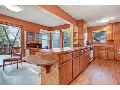 211 E 94th St, Bloomington, MN 55420 photo 8