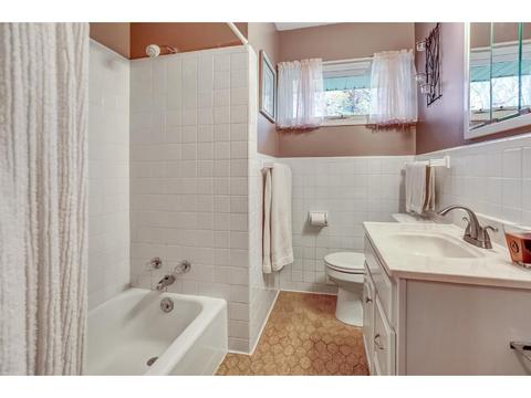 211 E 94th St, Bloomington, MN 55420 photo 19