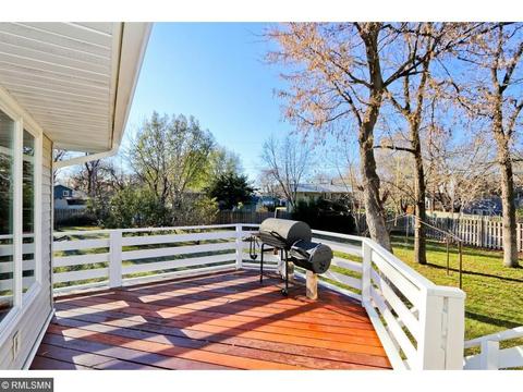 11421 Yates Cir N, Champlin, MN 55316 photo 3