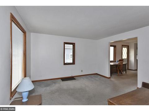 624 2nd Ave NW, Faribault, MN 55021 photo 5