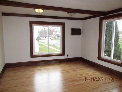 680 Maple St, Baldwin, WI 54002 photo 5