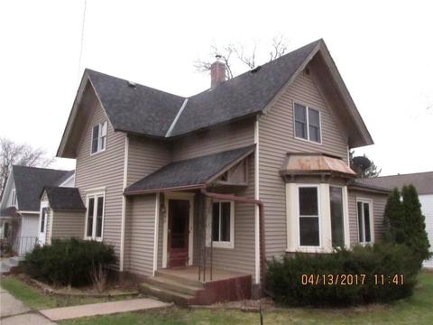 680 Maple St, Baldwin, WI 54002 photo 1