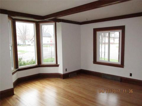 680 Maple St, Baldwin, WI 54002 photo 4