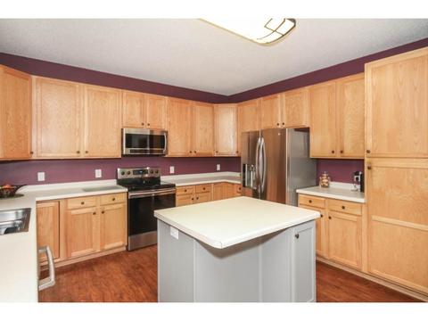 1128 Cobblestone Rd N, Champlin, MN 55316 photo 12