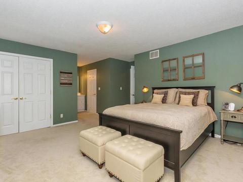 4739 Beacon Hill Rd, Eagan, MN 55122 photo 15