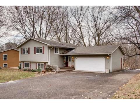 801 Circle Dr, Buffalo, MN 55313 photo 2
