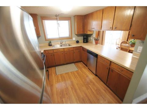 9461 Polaris Ln N, Maple Grove, MN 55369 photo 8