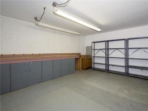 10211 Johnson Cir, Bloomington, MN 55437 photo 18