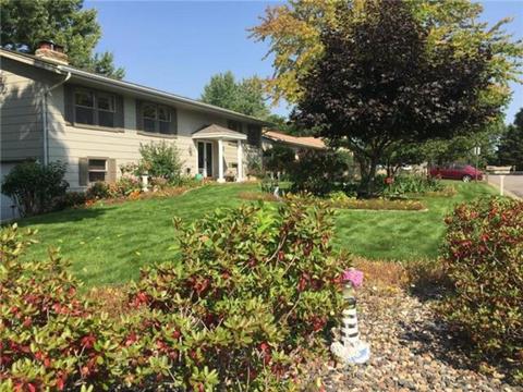 10211 Johnson Cir, Bloomington, MN 55437 photo 19