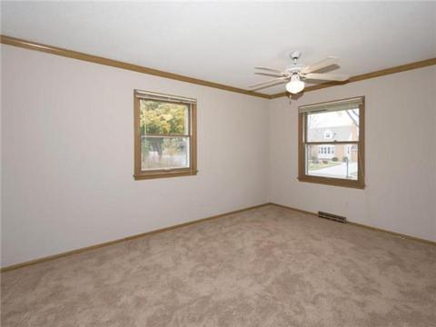 10211 Johnson Cir, Bloomington, MN 55437 photo 11