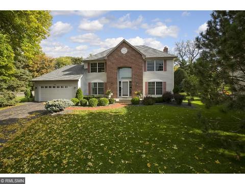 6045 Whitney Cir, Excelsior, MN 55331 photo 1