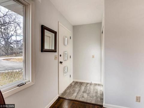 539 Mill St, Excelsior, MN 55331 photo 3