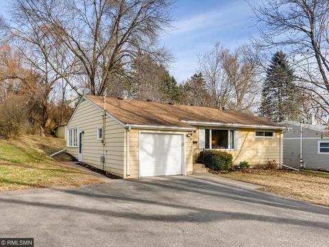 539 Mill St, Excelsior, MN 55331 photo 2