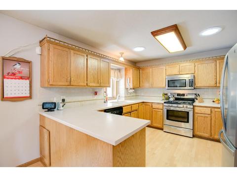 5344 Oxbow Pl, Champlin, MN 55316 photo 8