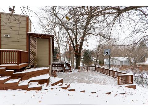 1224 Tananger Ct, Eagan, MN 55123 photo 4