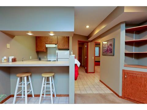 1224 Tananger Ct, Eagan, MN 55123 photo 8