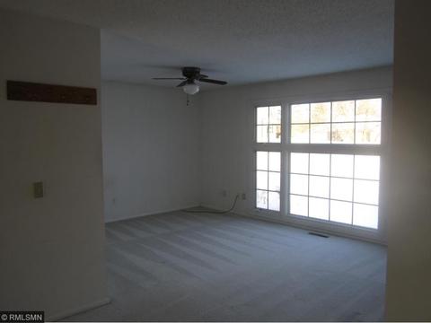 3601 W 99th St, Bloomington, MN 55431 photo 5
