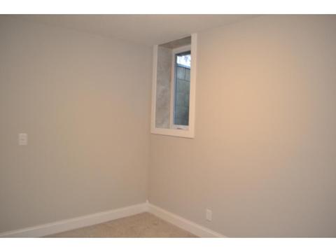 10008 Harrison Rd, Bloomington, MN 55437 photo 16