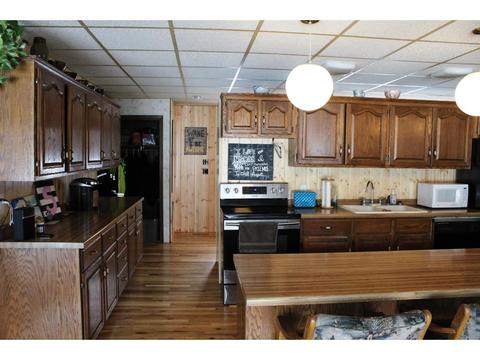 101 Mini Dr, Staples, MN 56479 photo 7