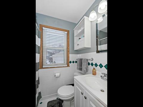 2100 E 87th St, Bloomington, MN 55425 photo 14