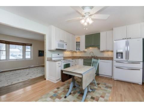 1459 Rainbow Ave, Maple Plain, MN 55359 photo 3