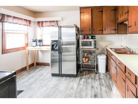 29 Inner Dr, Circle Pines, MN 55014 photo 2