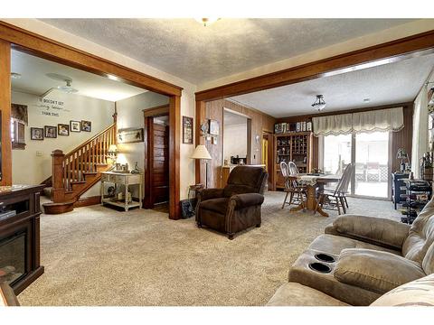 203 4th St, Kenyon, MN 55946 photo 7