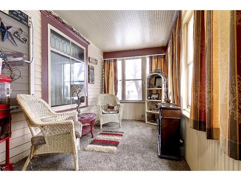 203 4th St, Kenyon, MN 55946 photo 3
