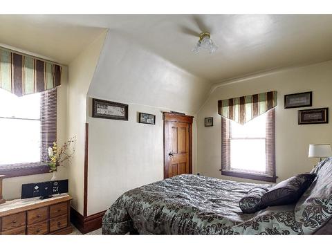 203 4th St, Kenyon, MN 55946 photo 16