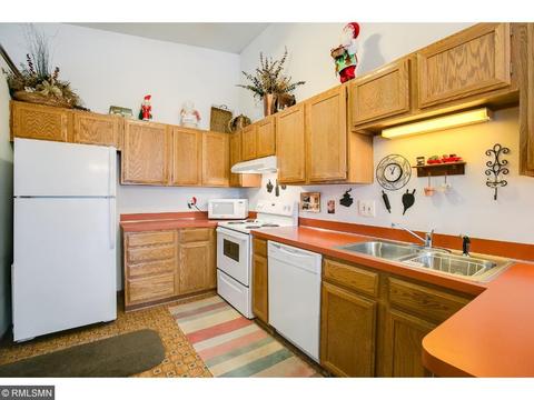 3832 Laurel Ct, Eagan, MN 55122 photo 11
